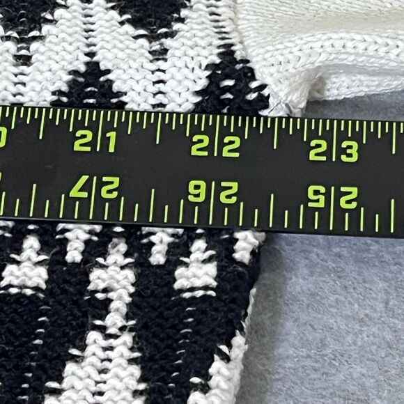 T By Talbots Women Sweater Large Black White Quilted Neck Fair Isle Thermolite - Picture 8 of 12